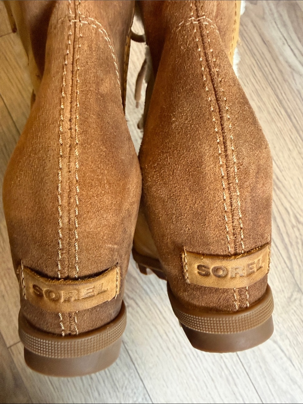 Sorel Joan Of Arc Wedge ll Shearling Suede Leather Tan Brown Boots Booties 8.5 - Picture 5 of 7